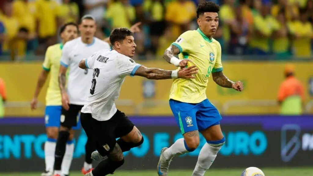 Igor Jesus is on Ancelotti pre list for the next games of Seleção against France and Croatia