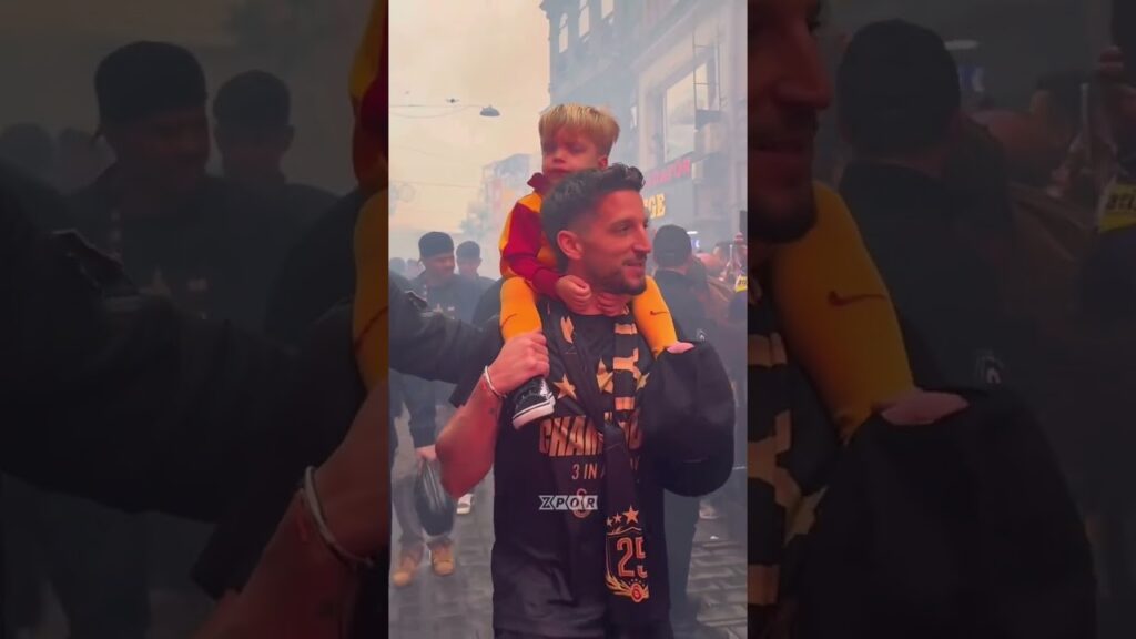 🖐️ Dries Mertens, 3 Temmuz'da oynanacak Marek Hamsik'e veda maçında futbola veda edeceğini açıkladı