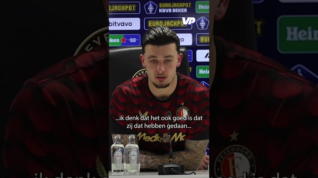 Bijlow gaat in gesprek met boze Feyenoord-fans! 🗣️😤 #Feyenoord #Rotterdam #Eredivisie