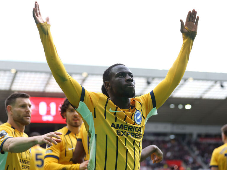 Brighton win at Sunderland, Bournemouth held by Burnley