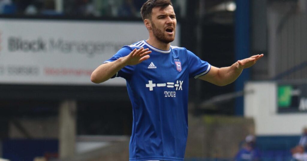 Ipswich Town - Ex-Blue Scott Fraser joins Brechin City