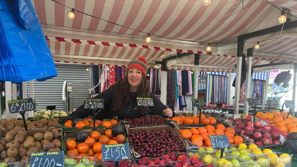 Traders fear 'end of business' as Leicester Market revamp stalls amid Roman discoveries