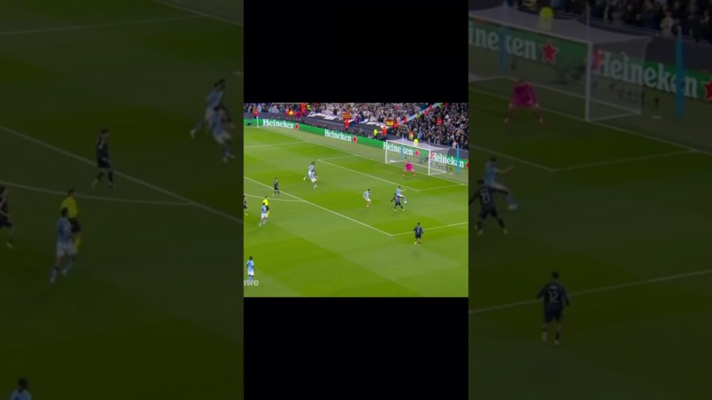 Brahim Díaz just told rúben Dias: sit down and enjoy 😂🔥