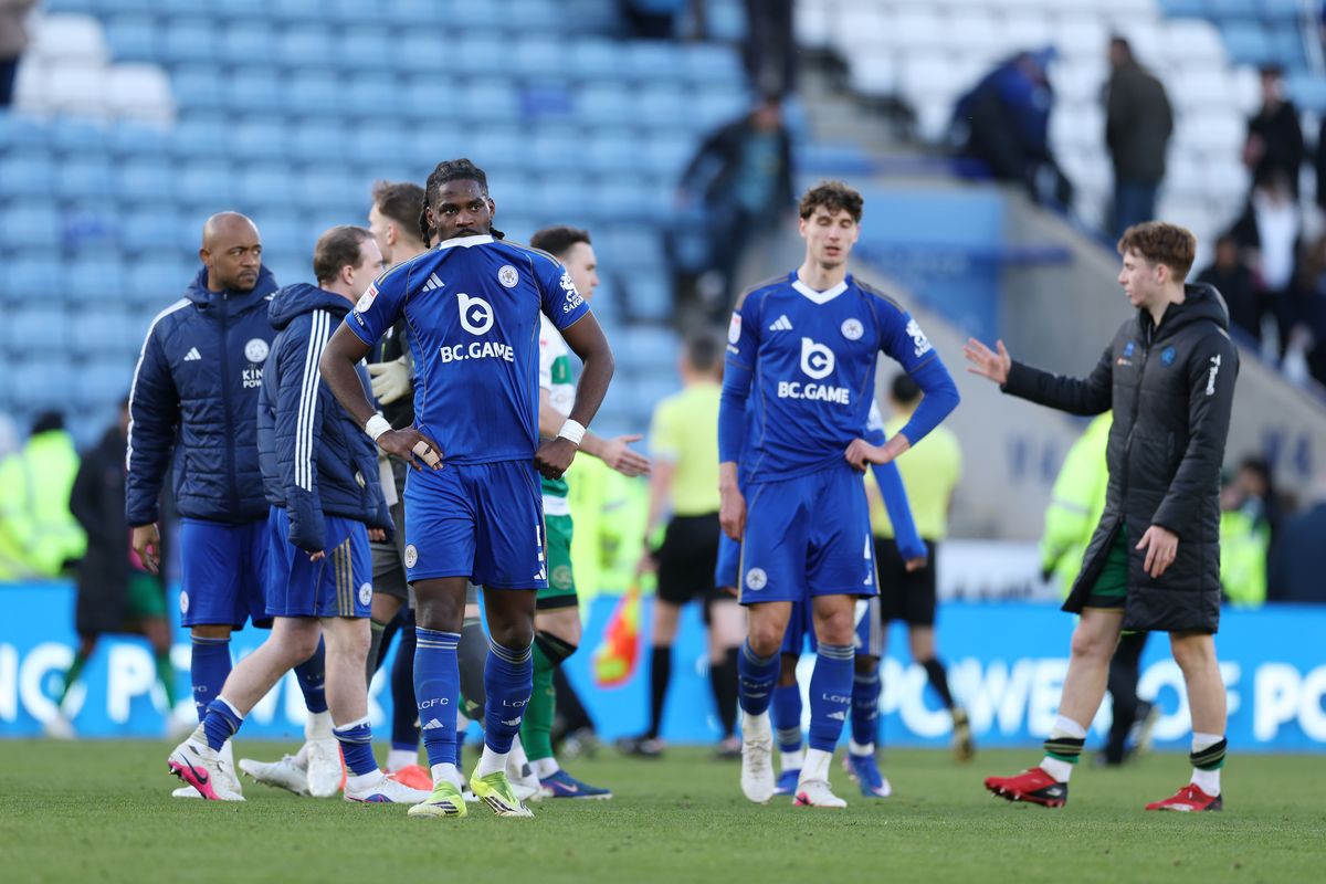Caleb Okoli and Ben Nelson look dejeced after Leicester City's 3-1 defeat to QPR