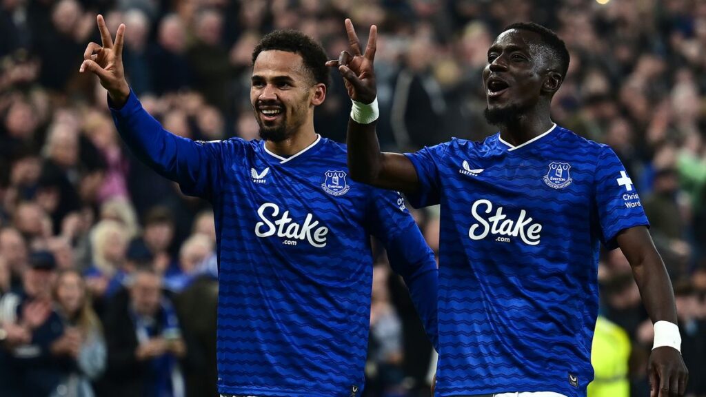 Iliman Ndiaye and Idrissa Gueye respond after AFCON bombshell as Jordan Pickford reaches milestone