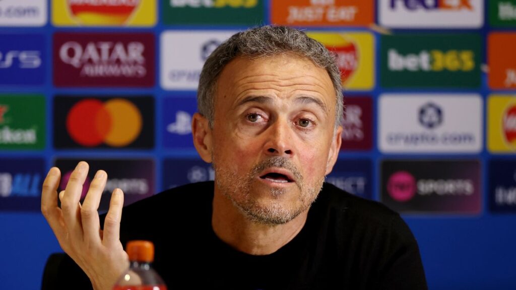 Luis Enrique makes Liverpool feelings clear again with ‘favorites’ claim ahead of PSG clash Luis Enrique makes Liverpool feelings clear again with 'favorites' claim ahead of PSG clash