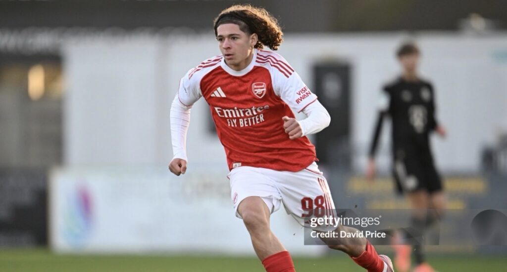 Report – Luis Munoz, 14, scores on debut and Lupinski sent off as Arsenal U18s salvage point against Fulham