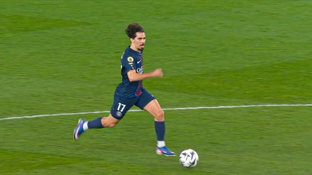 Vitinha is the BEST Midfielder in the World Right Now 😳