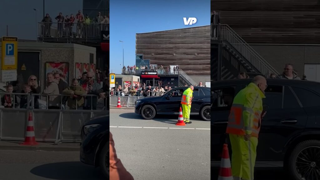 Feyenoorder voor het leven! 🙏 Justin Bijlow gaat De Klassieker bekijken! 😍 #feyenoord