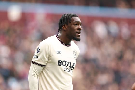 Imagem do artigo:Report: West Ham United are in talks to reach agreement for defender