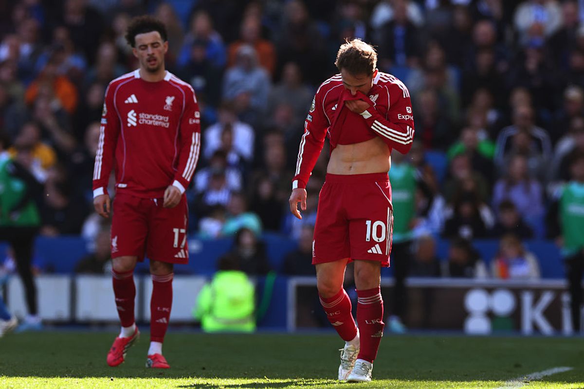 A dejected looking Alexis Mac Allister and Curtis Jones of Liverpool during the Premier League match against Brighton & Hove Albion