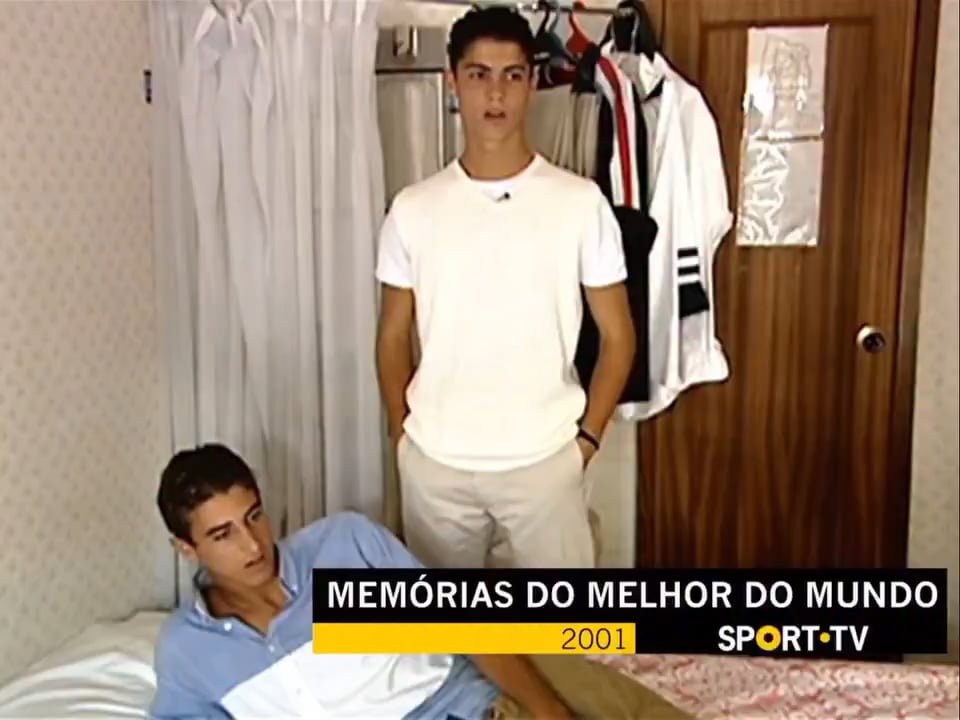 Cristiano Ronaldo 11 de Setembro de 2001 (desconhecia que existia imagens do cr7 a ver o ataque as torres gemeas)