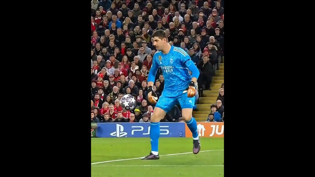 Courtois & Alisson did the same thing 😑