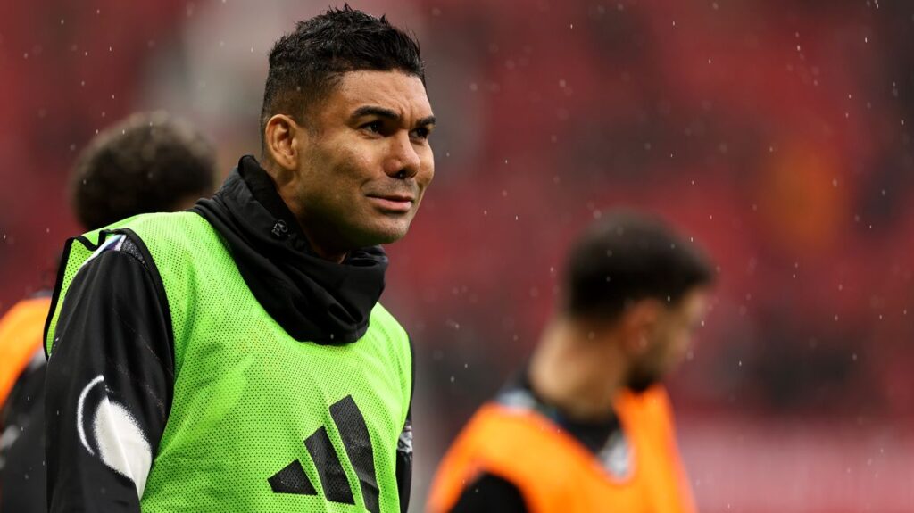 Man Utd news: Casemiro contract agreement reached as club prepares to break 24-year tradition