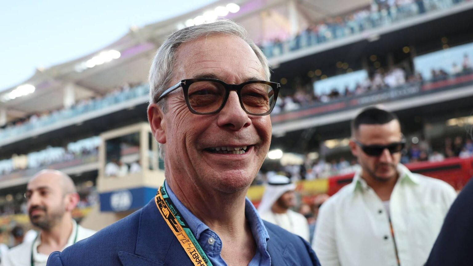 Nigel Farage 'signs' for Ipswich Town in action that will divide fans