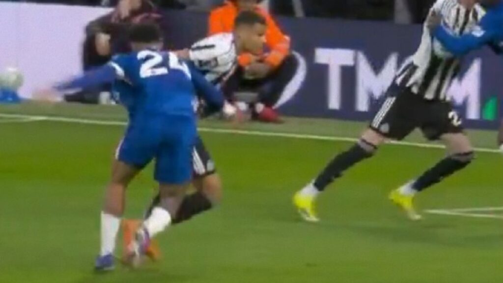 Newcastle United refereeing error admitted as VAR blunders rise in Premier League