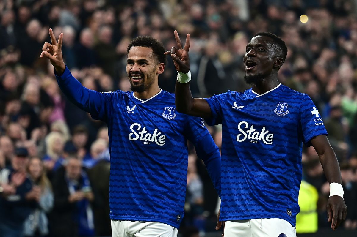Iliman Ndiaye of Everton celebrates scoring a goal, to make the score 3-0 against Chelsea, with his team-mate Idrissa Gueye