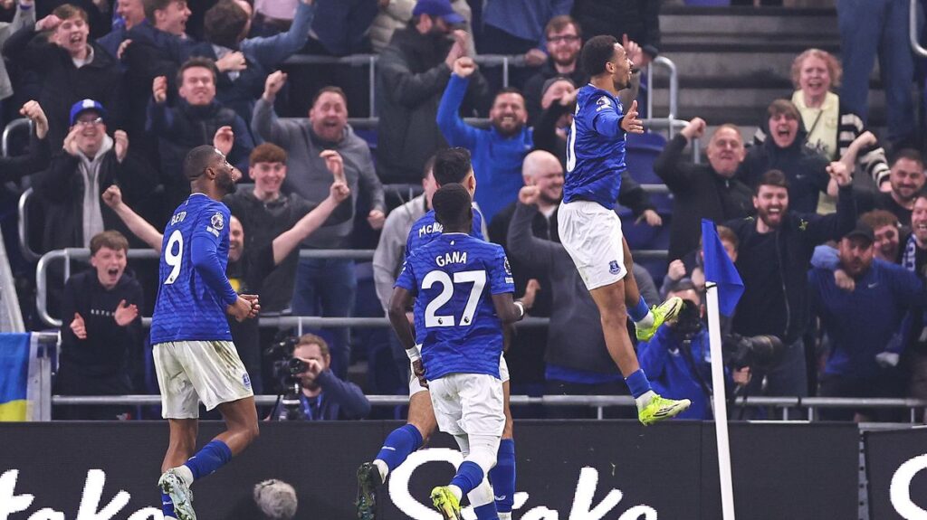 Hill Dickinson Stadium came alive to end doubts as Everton given tantalising glimpse into future