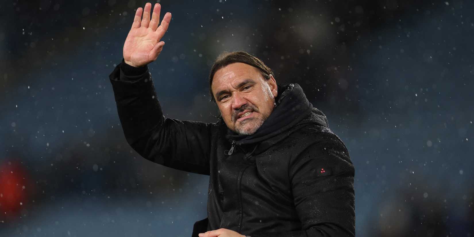 Leeds United manager Daniel Farke acknowledges fans after the match 
