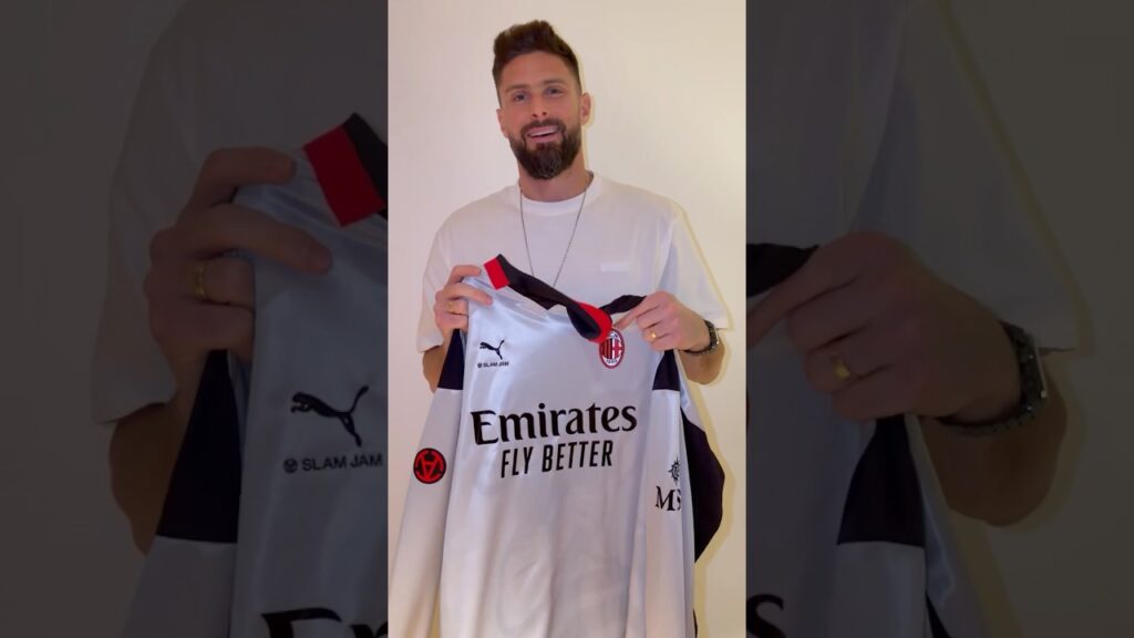 Un cadeau spécial, un maillot spécial ❤️🖤𝑶𝒍𝒊𝒗𝒊𝒆𝒓 𝑮𝒊𝒓𝒐𝒖𝒅 💌 | #shorts