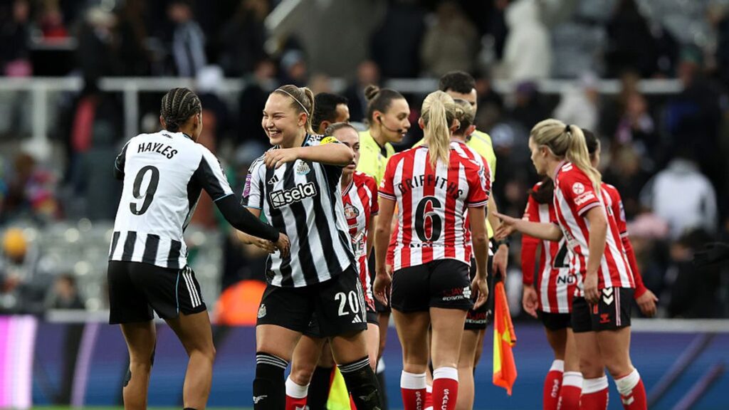 Sunderland look to take inspiration from Brian Brobbey's heroics and deny Newcastle promotion