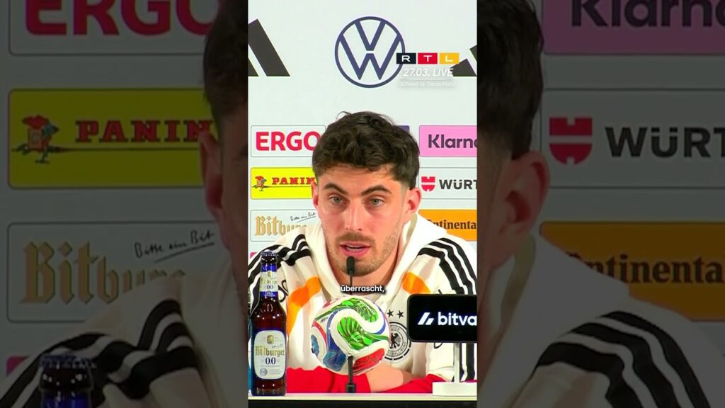 Kai Havertz ist sichtlich von den beiden überzeugt 😍