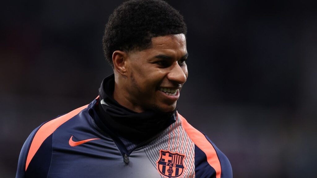 Marcus Rashford handed Barcelona twist after huge injury scare and Man United boost