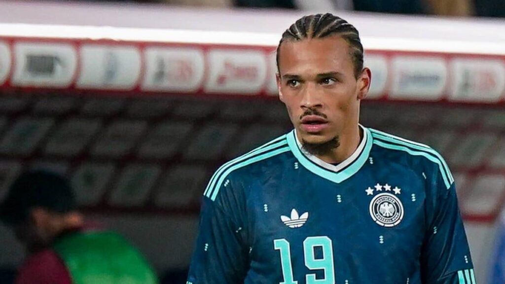 Nagelsmann über Leroy Sané: "Er kann es heute in der ein oder anderen Situation noch intensiver machen. Diesen Rhythmus [aufgrund mangelnder Einsatzzeiten bei Galatasaray] muss man auch schon immer auch ein bisschen mit berücksichtigen. Er hat am Montag die nächste Chance, es noch besser zu machen."