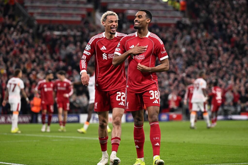 LIVERPOOL, ENGLAND - MARCH 18: (THE SUN OUT, THE SUN ON SUNDAY OUT) Ryan Gravenberch of Liverpool celebrates scoring his team's third goal with team mate Hugo Ekitike during the UEFA Champions League 2025/26 Round of 16 Second Leg match between Liverpool FC and Galatasaray SK at Anfield on March 18, 2026 in Liverpool, England. (Photo by Liverpool FC/Liverpool FC via Getty Images)