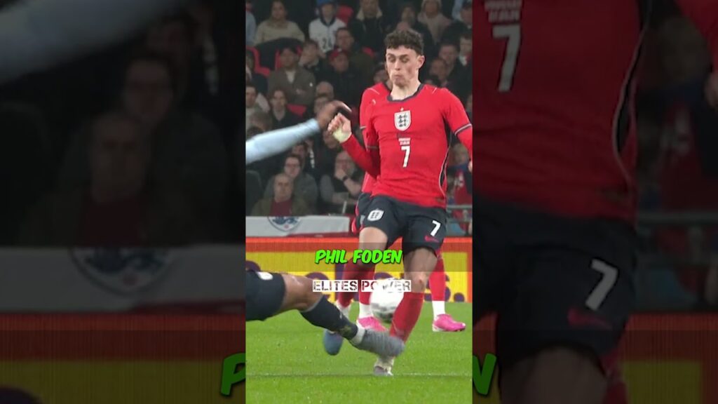 Ronald Araujo tackled On Phil Foden's | England VS Uruguay