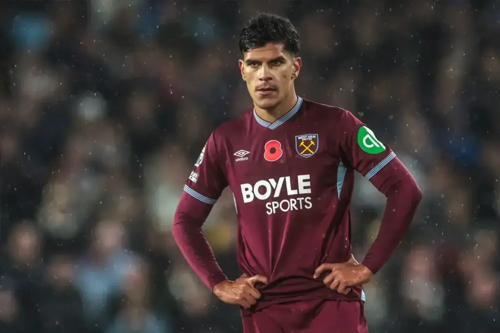 Fernandes should be Hammer of the Year & we must keep him