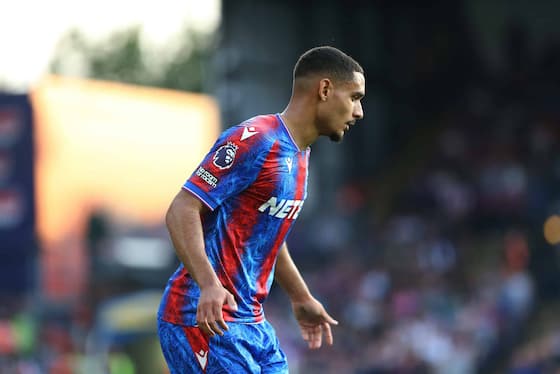 Imagen del artículo:Report: Liverpool keen on move to sign Premier League defender