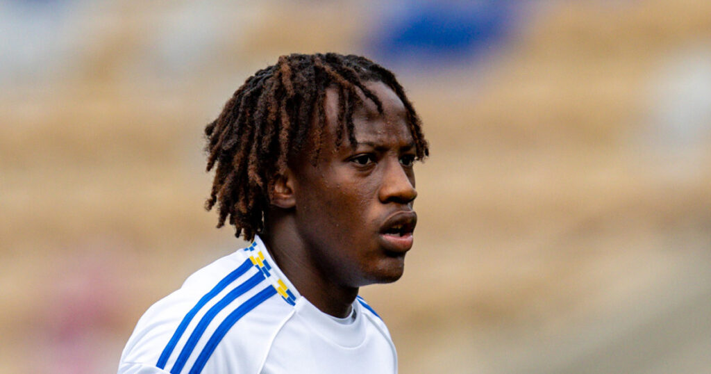 Kenneth Mensah joins Scarborough Athletic on loan Kenneth Mensah joins Scarborough Athletic on loan