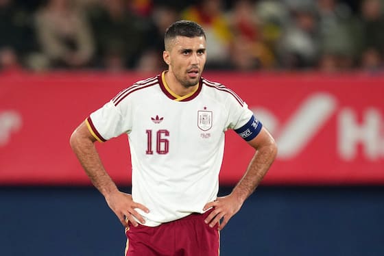 Article image:Man City ace Rodri makes stunning U-turn on Real Madrid transfer comments