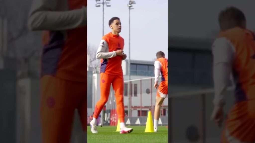 SERGE GNABRY KONRAD LAIMER AND OTHER FC BAYERN MÜNCHEN  PLAYER IN TRAINING #football #bayern