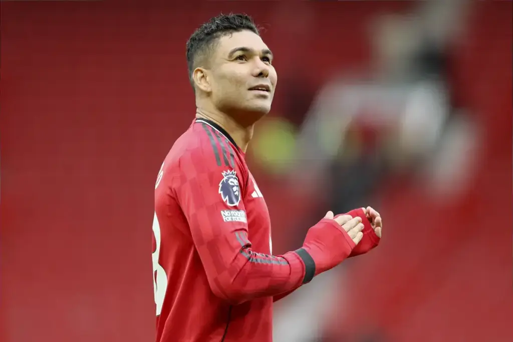 Man United and West Ham Set to Battle for £56m Chelsea Star Who Could Replace Casemiro