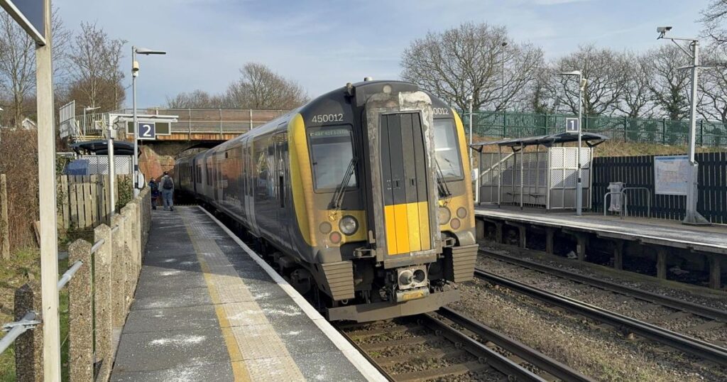 Easter trains between Southampton and Winchester cancelled Easter trains between Southampton and Winchester cancelled