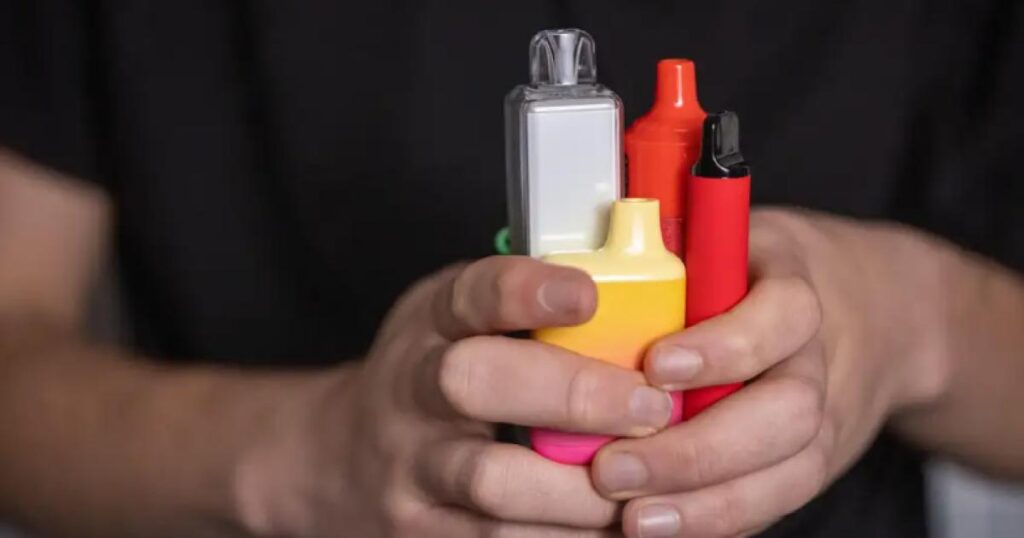 Illegal tobacco and vapes seized in Southampton raids Illegal tobacco and vapes seized in Southampton raids