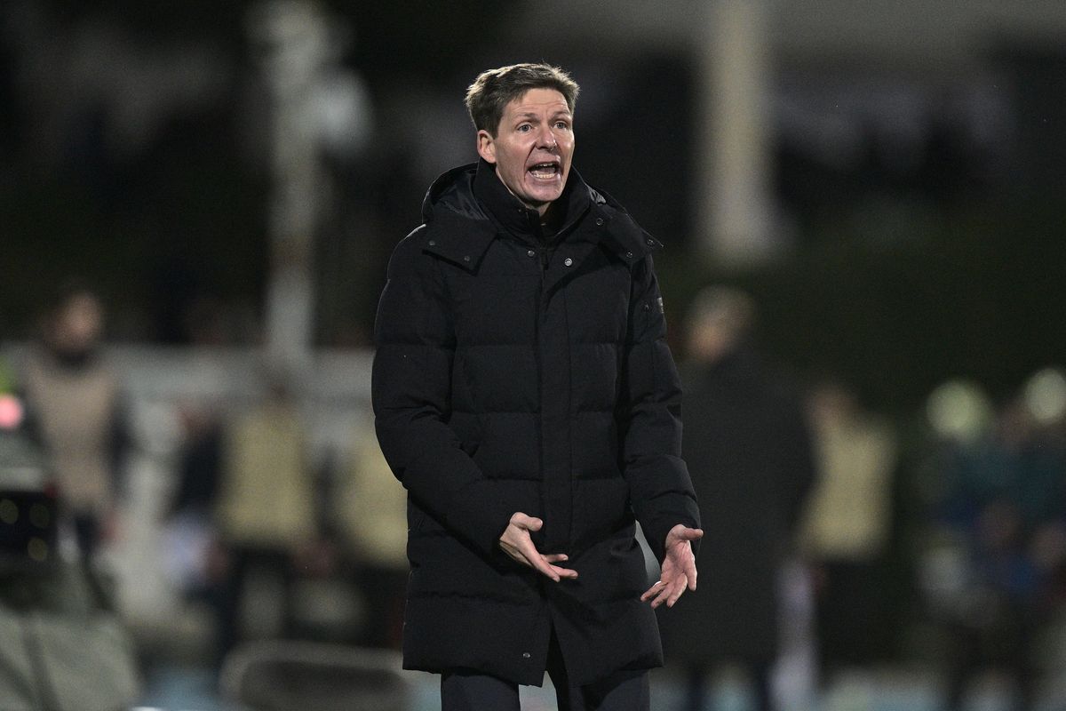 MOSTAR, BOSNIA AND HERZEGOVINA - FEBRUARY 19: Oliver Glasner manager of Crystal Palace reacts during the UEFA Conference League 2025/26 Knockout Play-off First Leg match between HSK Zrinjski Mostar and Crystal Palace FC at HSK Zrinjski Stadium on February 19, 2026 in Mostar, Bosnia and Herzegovina. (Photo by Sebastian Frej/Getty Images)