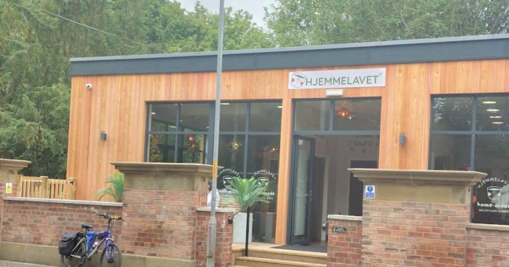 Popular Northumberland cafe welcomed Newcastle United player Popular Northumberland cafe welcomed Newcastle United player