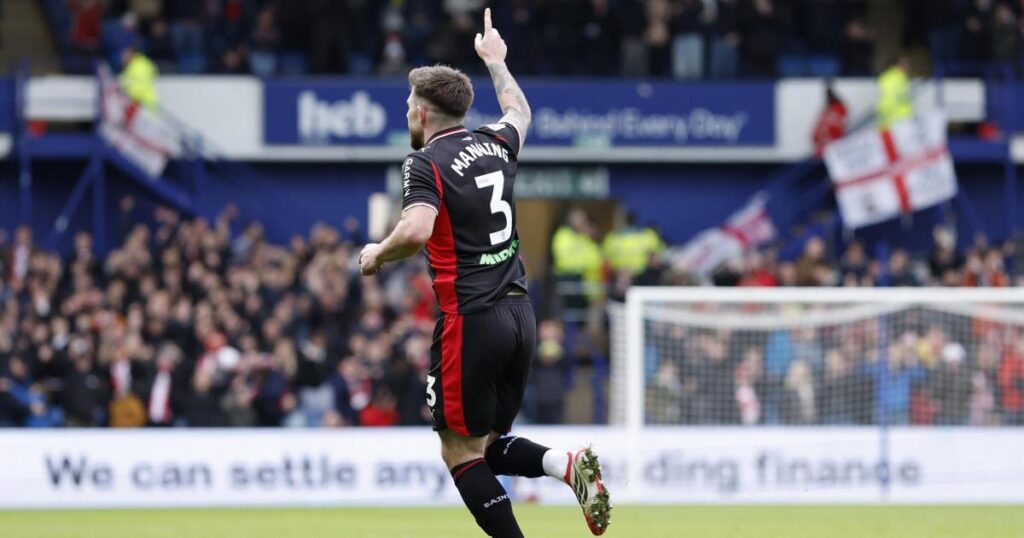 Manning dubs Southampton unbeaten run 'massive' during play-off charge