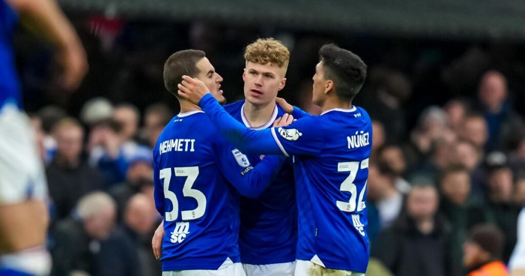 Ipswich Town 1-1 Leicester City: Championship match report