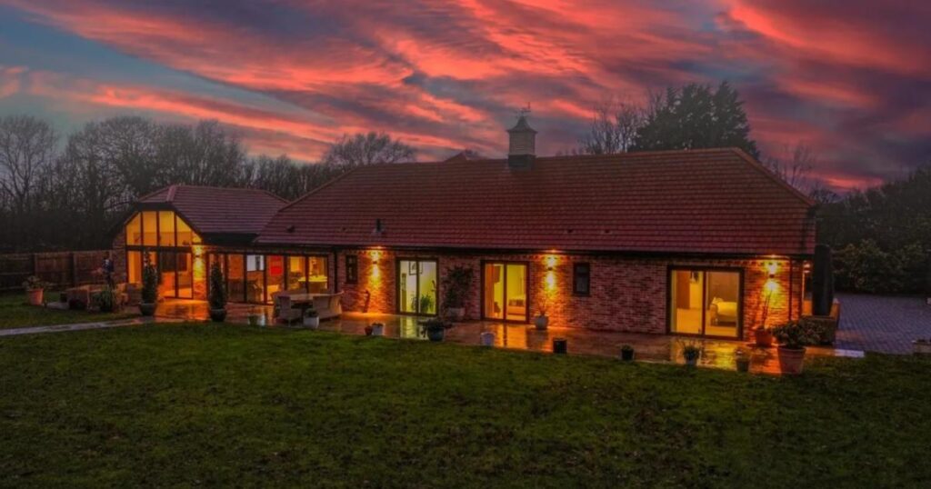 Dorset Echo Property of the Week - £1.5M scenic luxury home