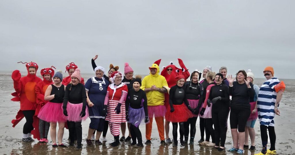 £21,000 raised for McCarthy Stone Foundation with sea dips