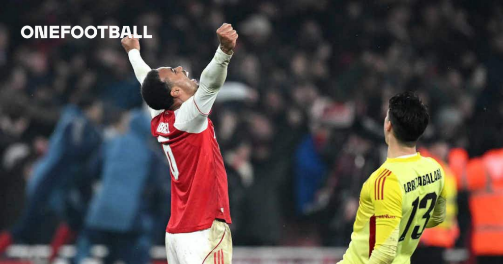 What kits will Arsenal and Manchester City wear for League Cup final?