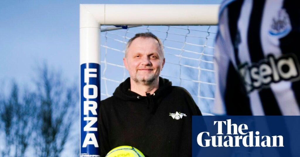 ‘Newcastle fans booed me. Sunderland fans booed me’: the striker who replaced Shearer