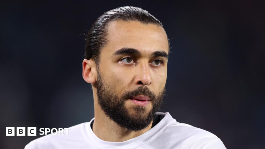 Premier League LIVE: Everton beat Chelsea before Leeds v Brentford Premier League LIVE: Everton beat Chelsea before Leeds v Brentford