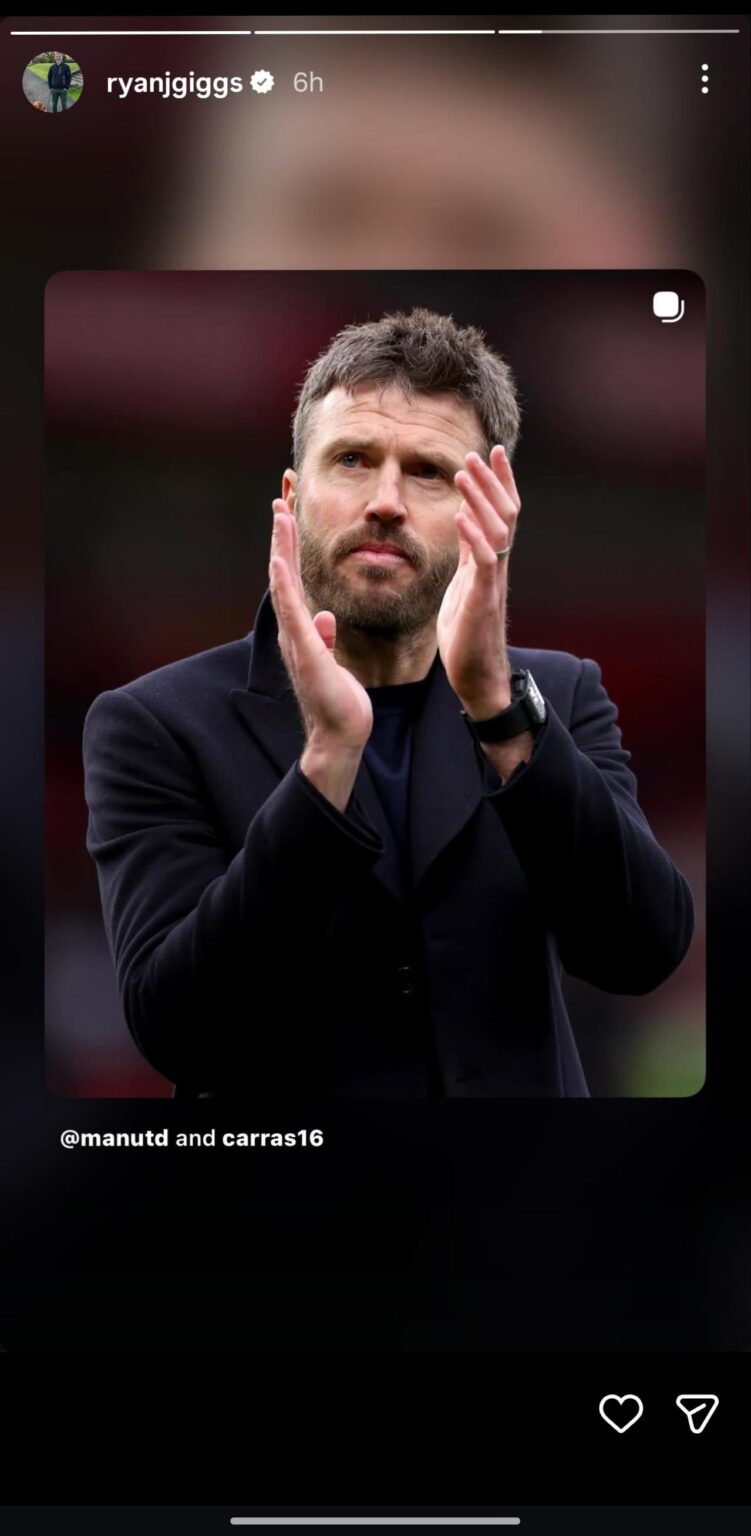 Nice to see Ryan Giggs supporting Carrick, unlike his other former teammates