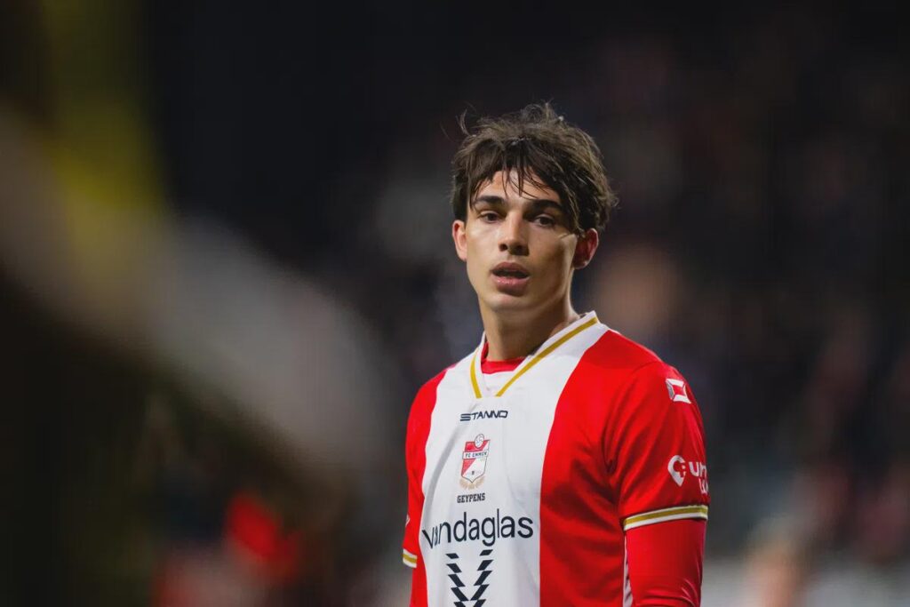 FC Emmen stelt Tim Geypens niet meer op door twijfels over speelgerechtigdheid