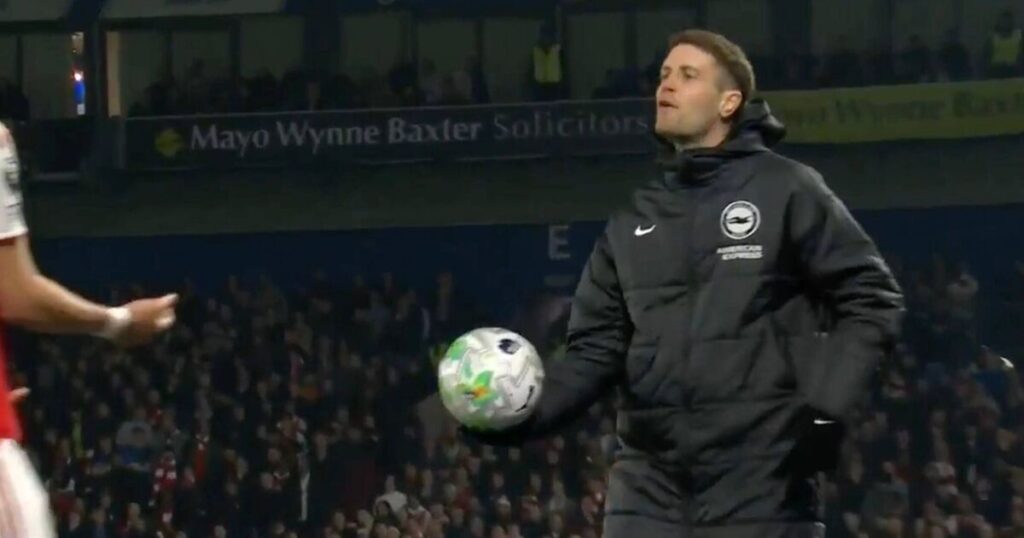 Fabian Hurzeler's X-rated outburst to Piero Hincapie and Arsenal star's response